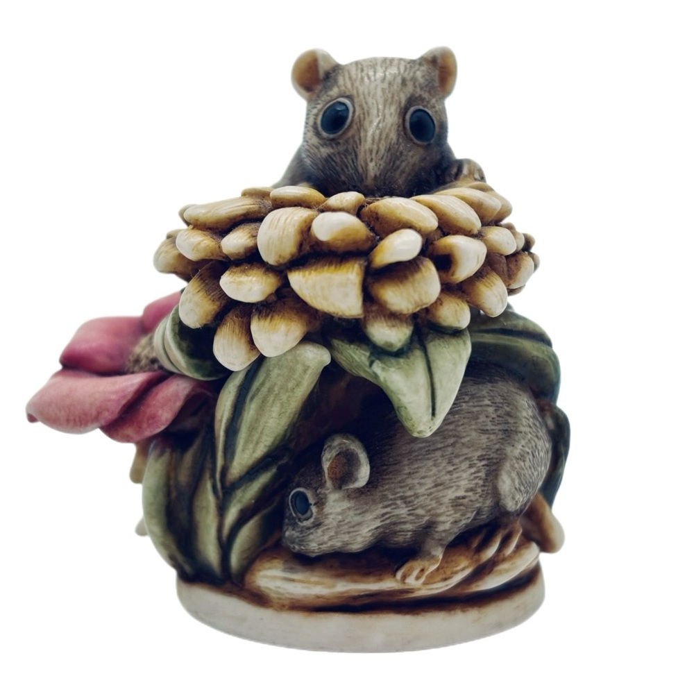 Harmony Kingdom Royal Watch Collectors Club 'Field Day' Mouse Trinket Box